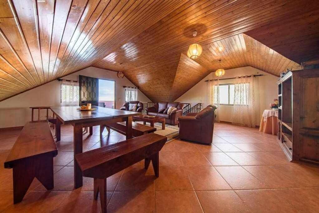 Lombo Cesteiro Guesthouse Tabua  Екстер'єр фото