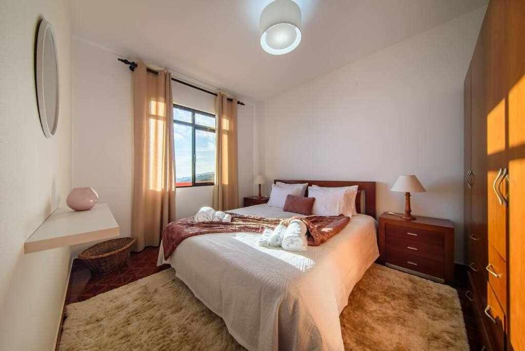 Lombo Cesteiro Guesthouse Tabua  Екстер'єр фото